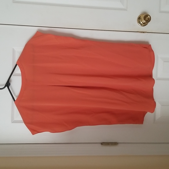 Banana Republic Top - Picture 2 of 3